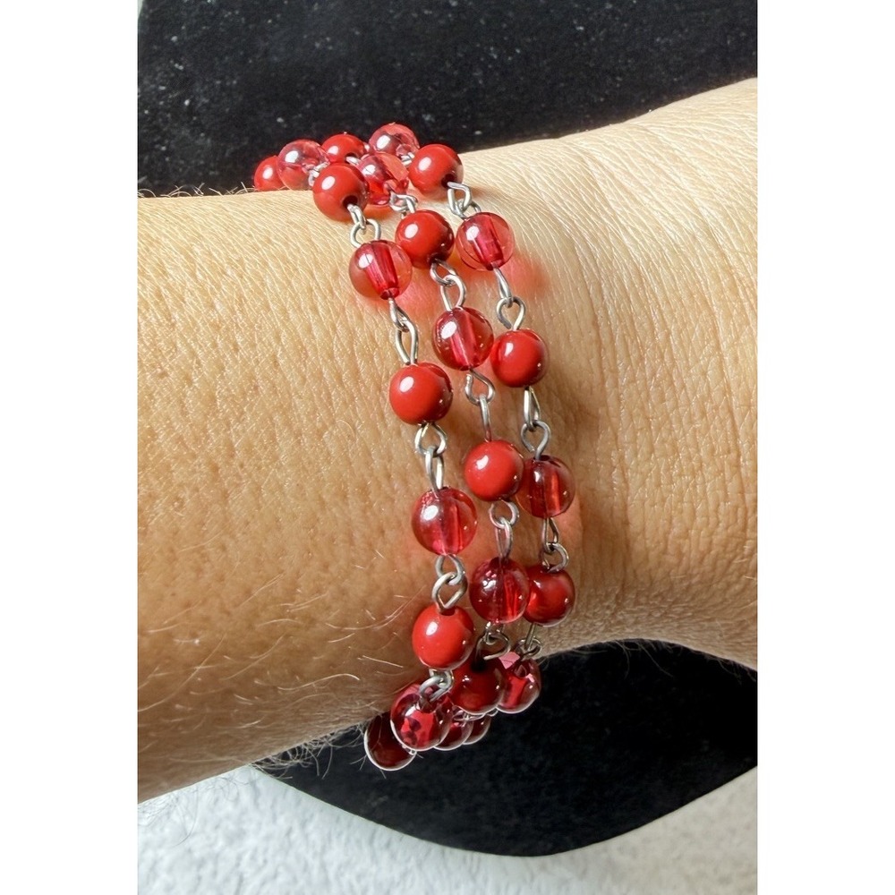 Unbranded Beaded Bracelet Women OS Red Triple Strand‎ Silver Tone Adjustable